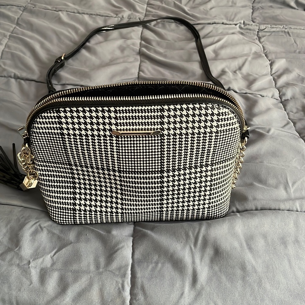 Kelly & Katie Purse